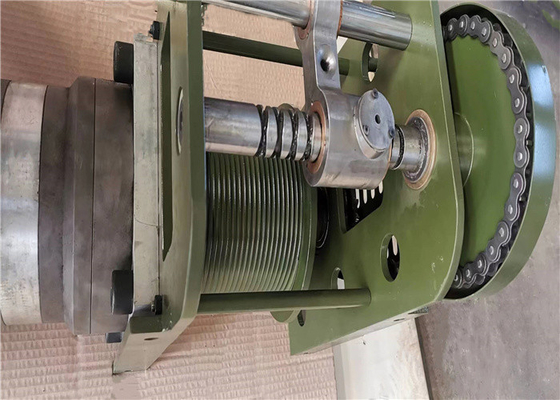 Galvanized Hydraulic Motor Offshore Winch For Shipyard Port