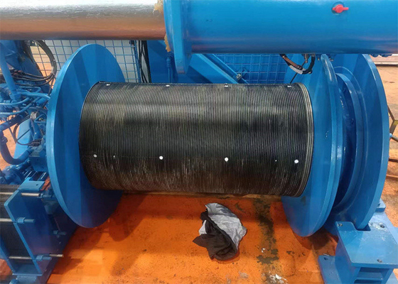 Pulling Wire Rope Barrel In Varied Winch With LBS Grooved Design